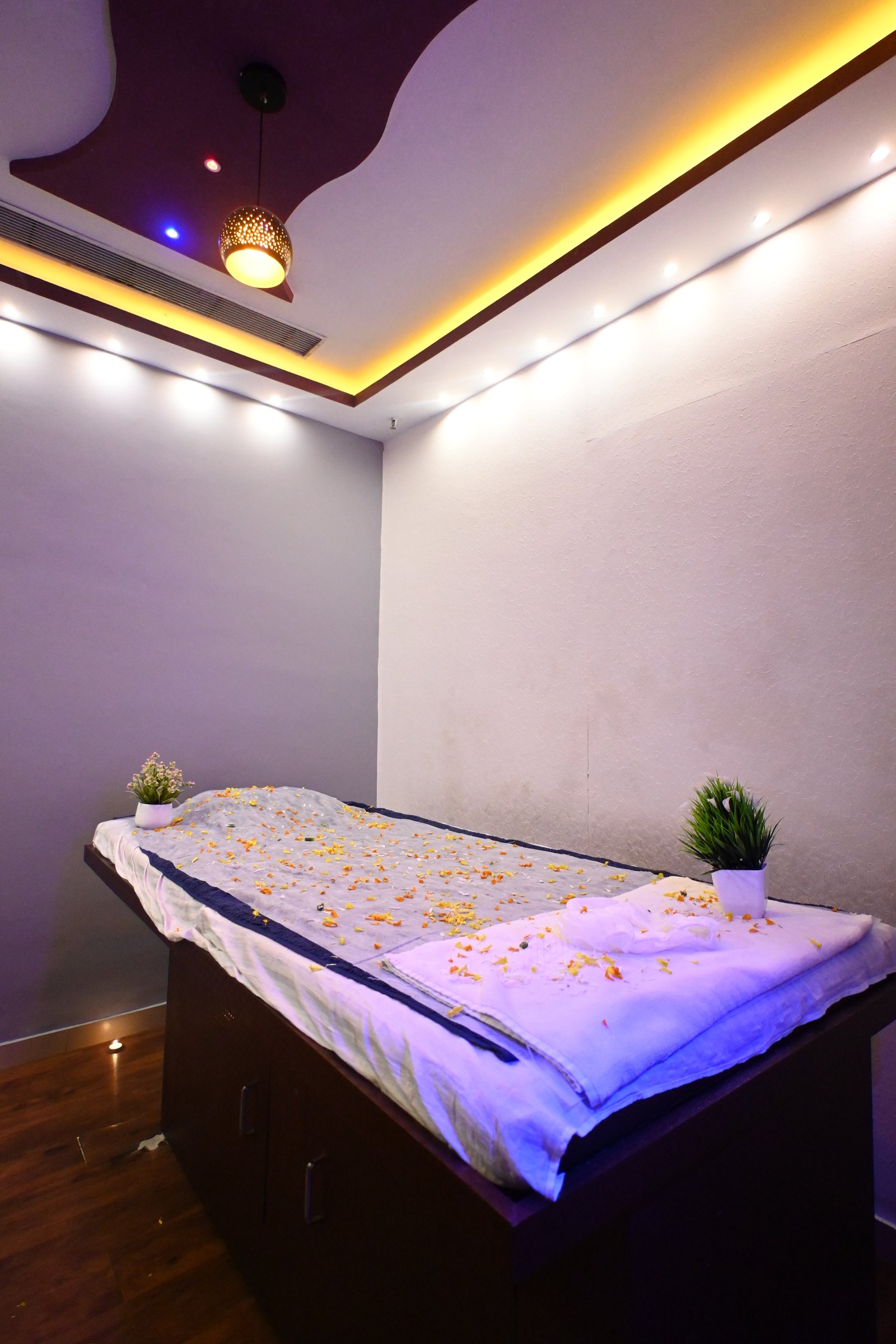 Massage spa interior near Diamond Garden Chembur